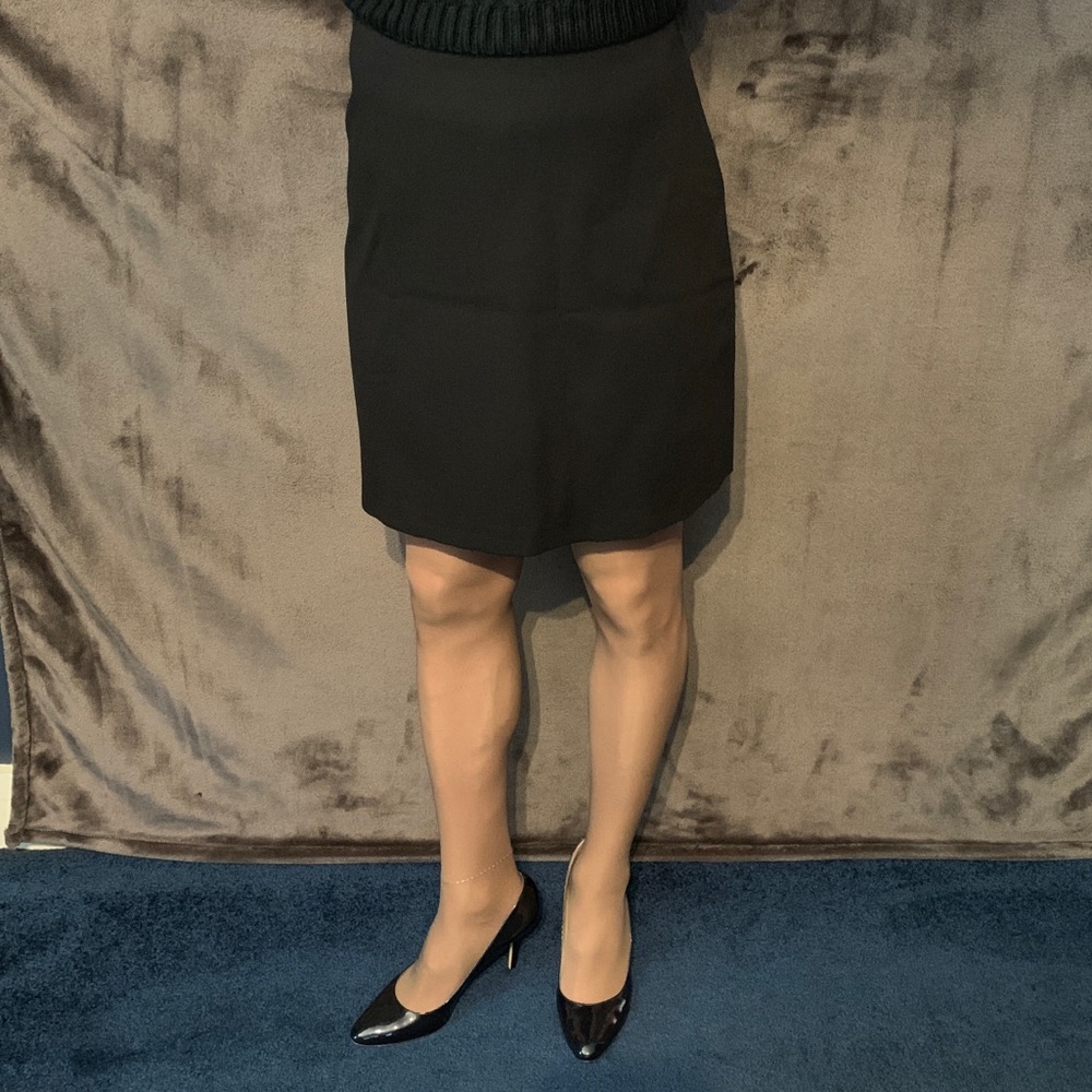 New without Tag Wolford A-Line Black Skirt Size 6